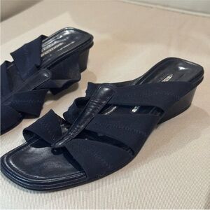 Donald J. Pliner Navy Women's Mules